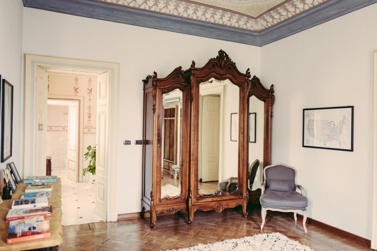 Villa Erre - Literary B&B Lanzo Torinese Exteriör bild