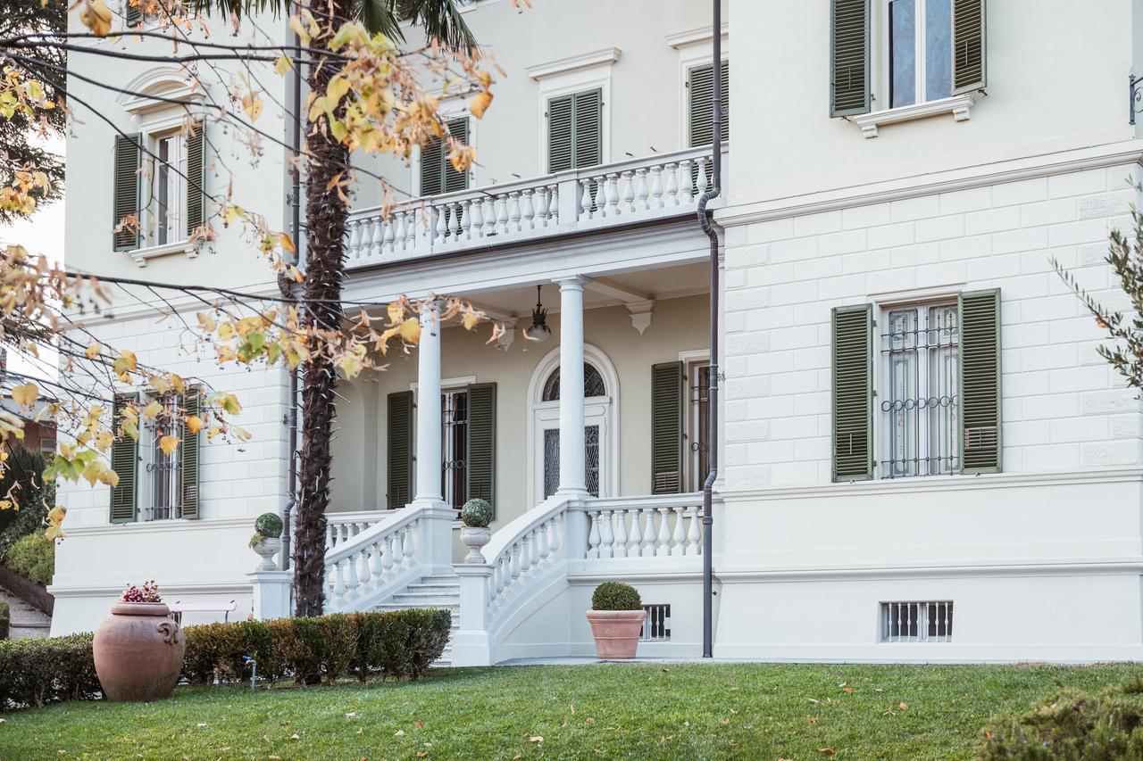 Villa Erre - Literary B&B Lanzo Torinese Exteriör bild